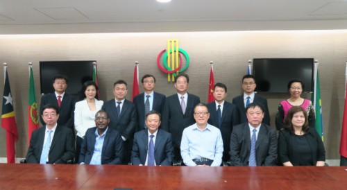 Secretariado Permanente do Fórum de Macau mantém encontro com Delegação de Shanxi