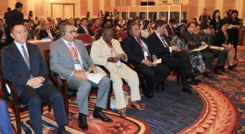 Seminar on Capacity Production and Finance Cooperation between China and Portuguese-speaking Countries in progress