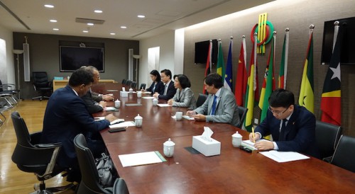 Cabo Verde’s Minister of Industry, Trade and Energy Mr Alexandre Monteiro visits Permanent Secretariat of Forum Macao
