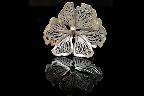 Portugal: Desenho de jóias modernas