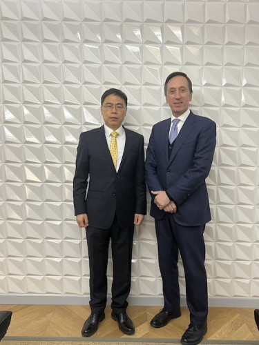 拜會葡萄牙駐華大使館