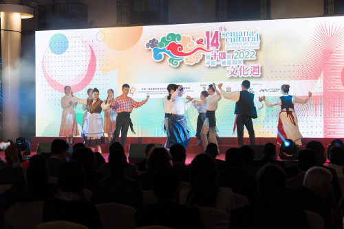 Espectáculos de música e dança com características dos Países de Língua Portuguesa