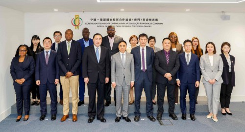 Delegation of China Council for the Promotion of International Trade (CCPIT) visited the Permanent Secretariat of Forum Macao