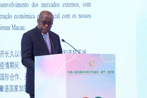 葡语国家驻华使团代表暨安哥拉驻华大使致辞