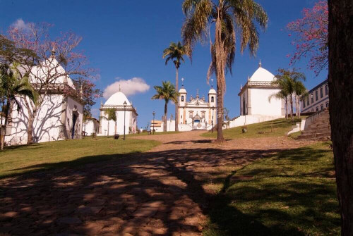1985 – O Santuário do Senhor Bom Jesus de Matosinhos, em Congonhas do Campo, Minas Gerais